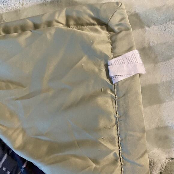 VTG Carter Baby Crib Blanket Frog Green Striped Soft Fleece Satin Trim 38x29.5” - Picture 3 of 7